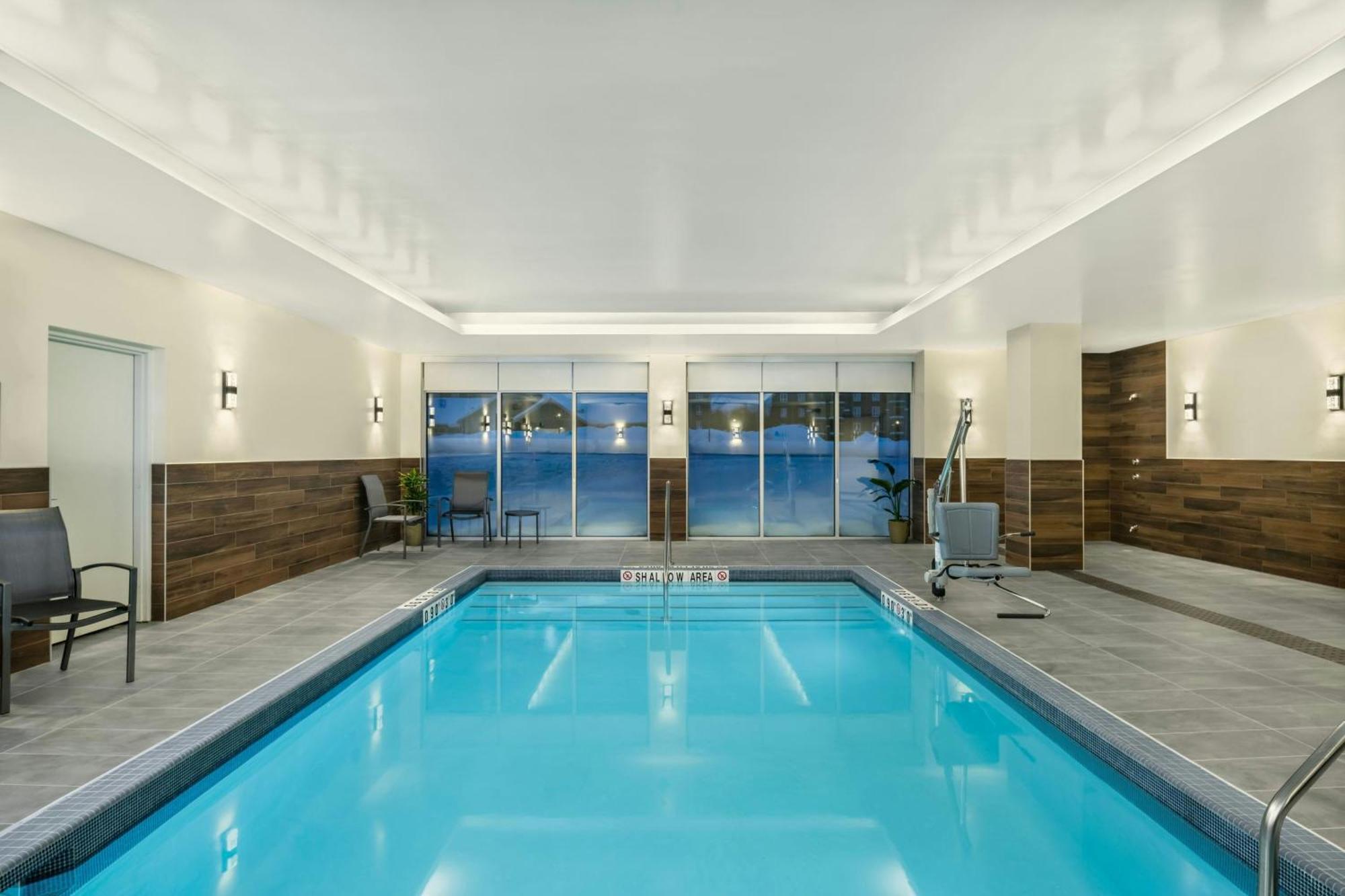 Fairfield By Marriott Inn & Suites Gravenhurst Muskoka Dış mekan fotoğraf